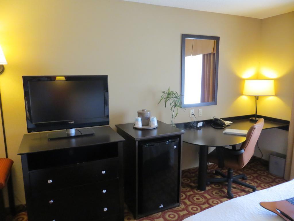 Hampton Inn & Suites Banning/Beaumont Екстериор снимка